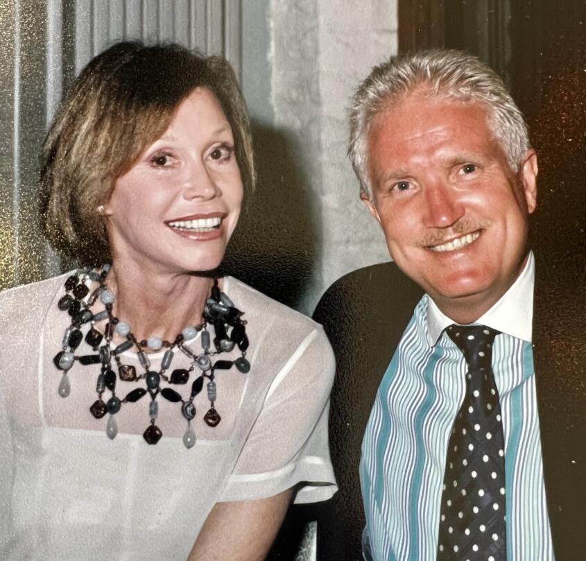 Terry Sims ’74 on his friendship with Mary Tyler Moore, and being an Emmy-nominated producer